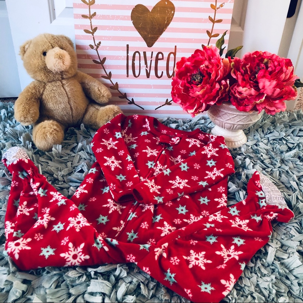 Toddler girls footed pajamas